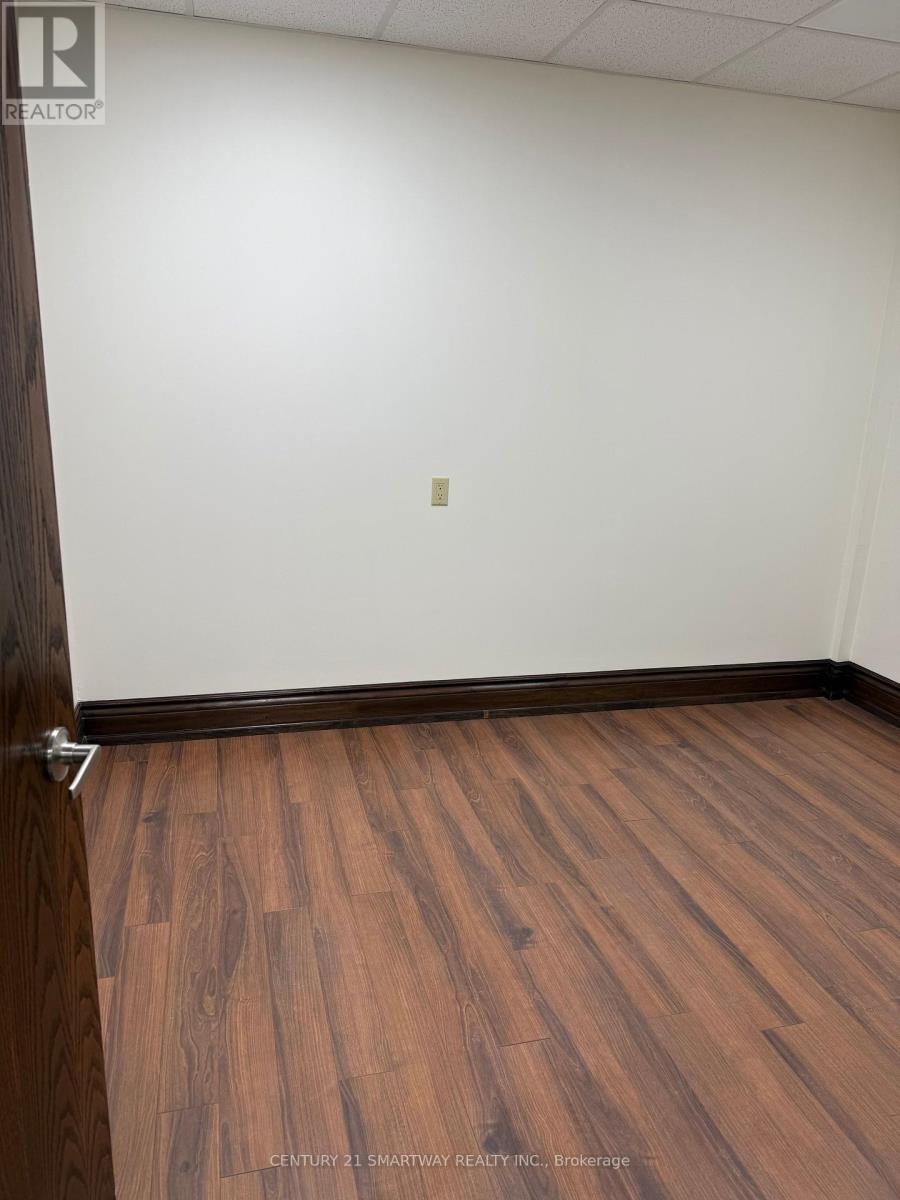 9 - 1332 Khalsa Drive, Mississauga, Ontario  L5S 0A2 - Photo 7 - W12002944