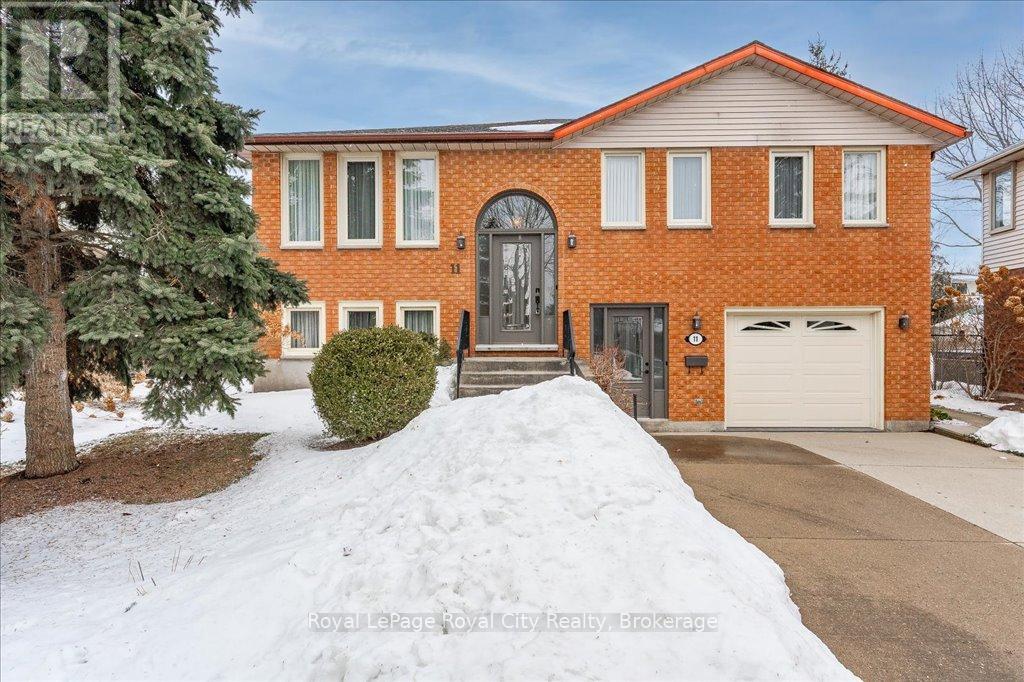 11 ASPENWOOD PLACE, Guelph, Ontario