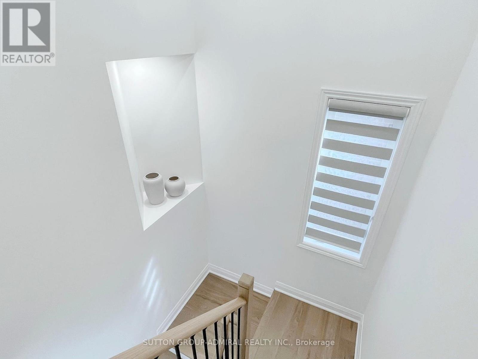 Property at 5 PAVAROTTI STREET image 4