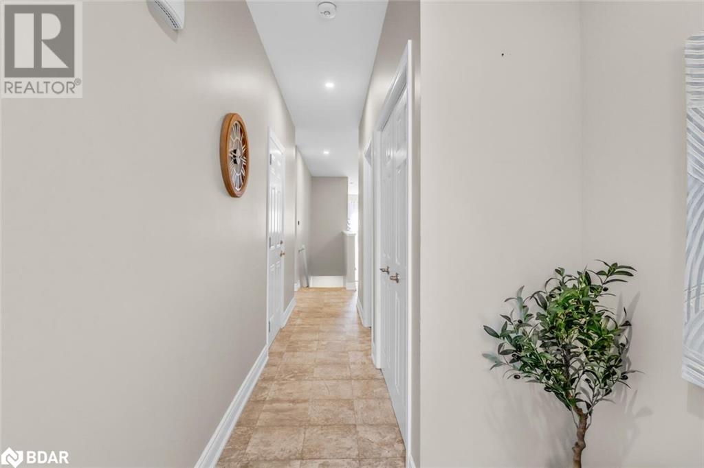 92 Lily Drive, Orillia, Ontario  L3V 7A8 - Photo 5 - 40704576