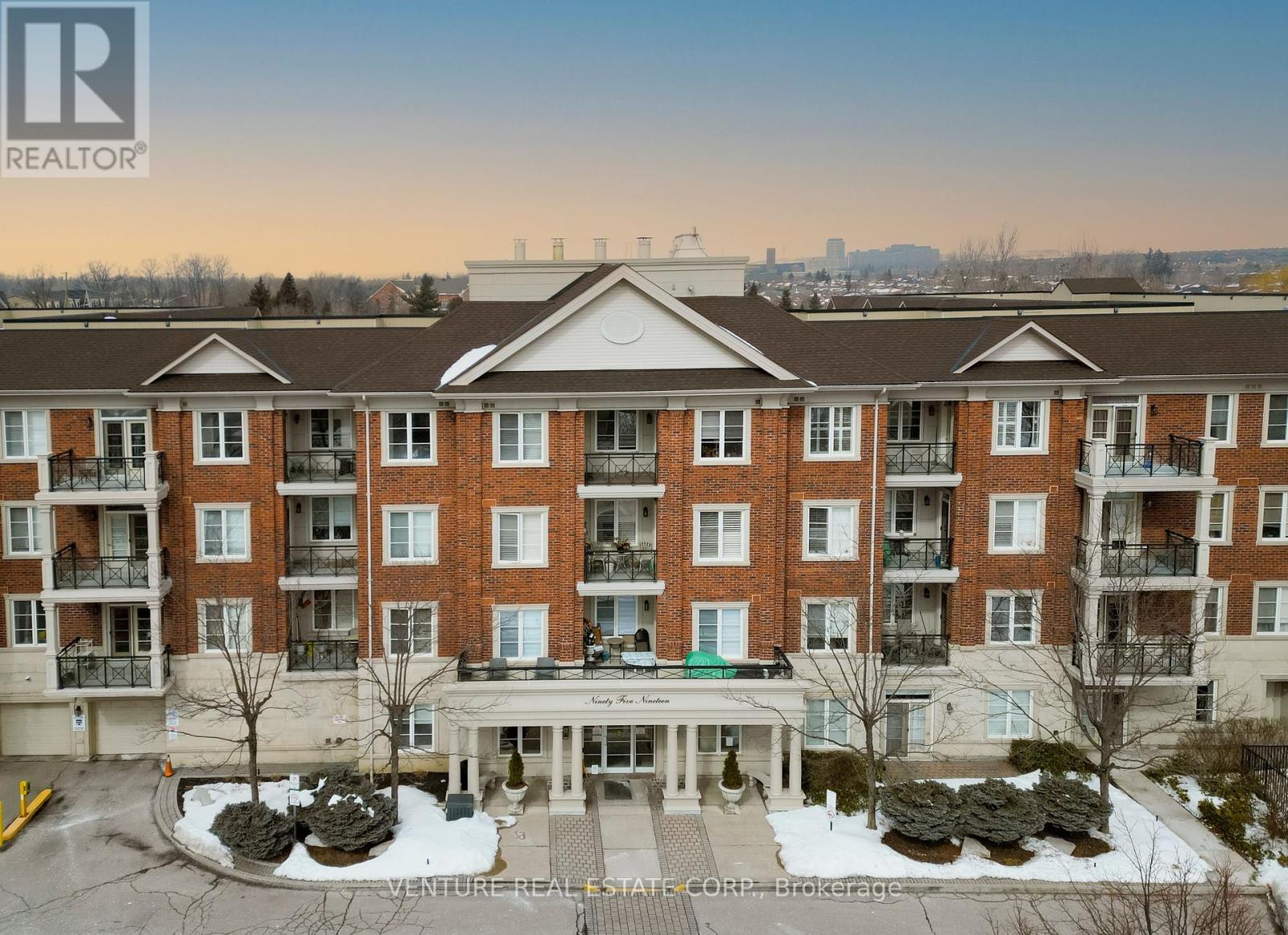 Property at 302 - 9519 KEELE STREET image 2
