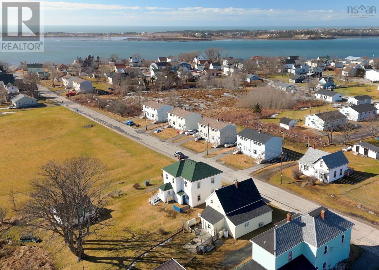 49 Kempt Street, Yarmouth, Nova Scotia  B5A 3Z8 - Photo 26 - 202504283