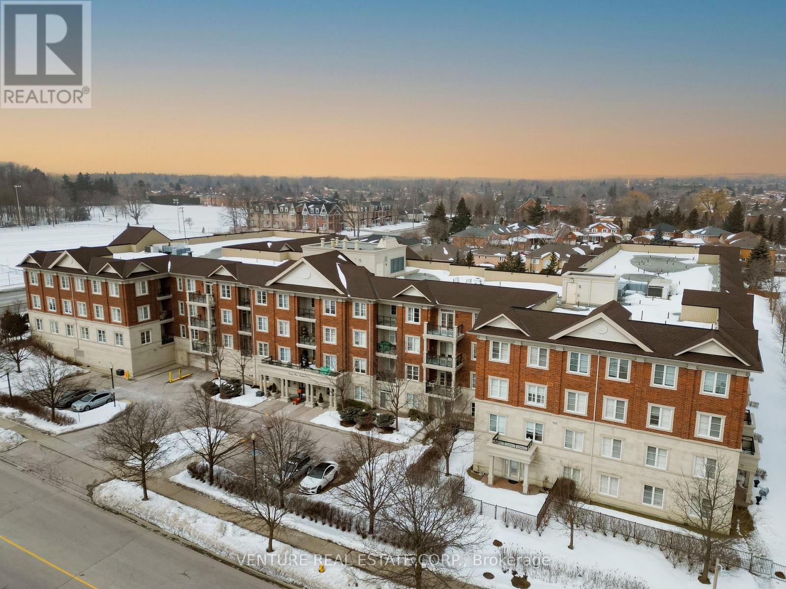 Property at 302 - 9519 KEELE STREET image 1