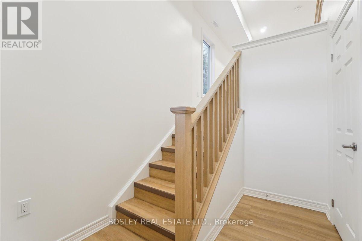 Upper - 67 Shipley Avenue, Collingwood, Ontario  L9Y 5M7 - Photo 6 - S12010379