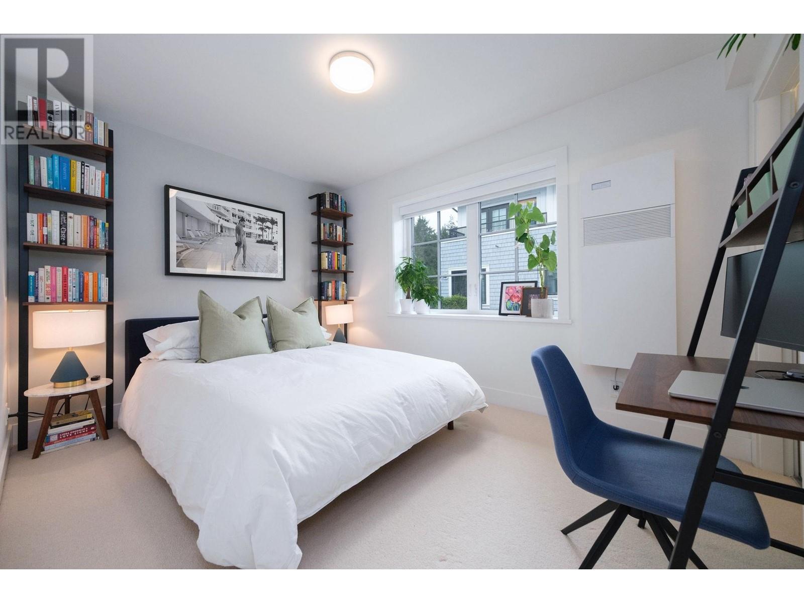 23 1133 Ridgewood Drive, North Vancouver, British Columbia  V7R 0A4 - Photo 22 - R2975389