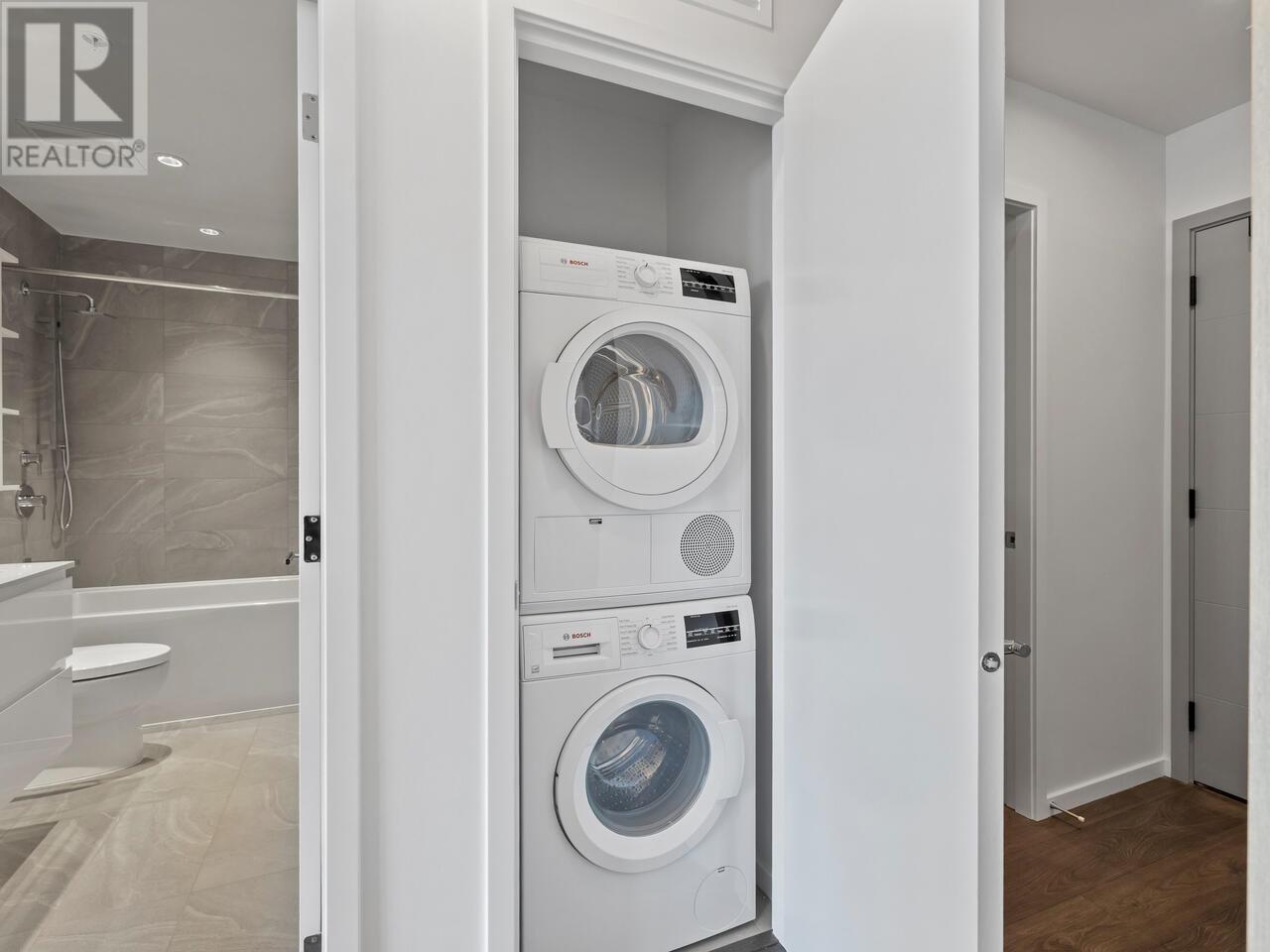 909 6808 Minoru Boulevard, Richmond, British Columbia  V6Y 0M7 - Photo 19 - R2975401