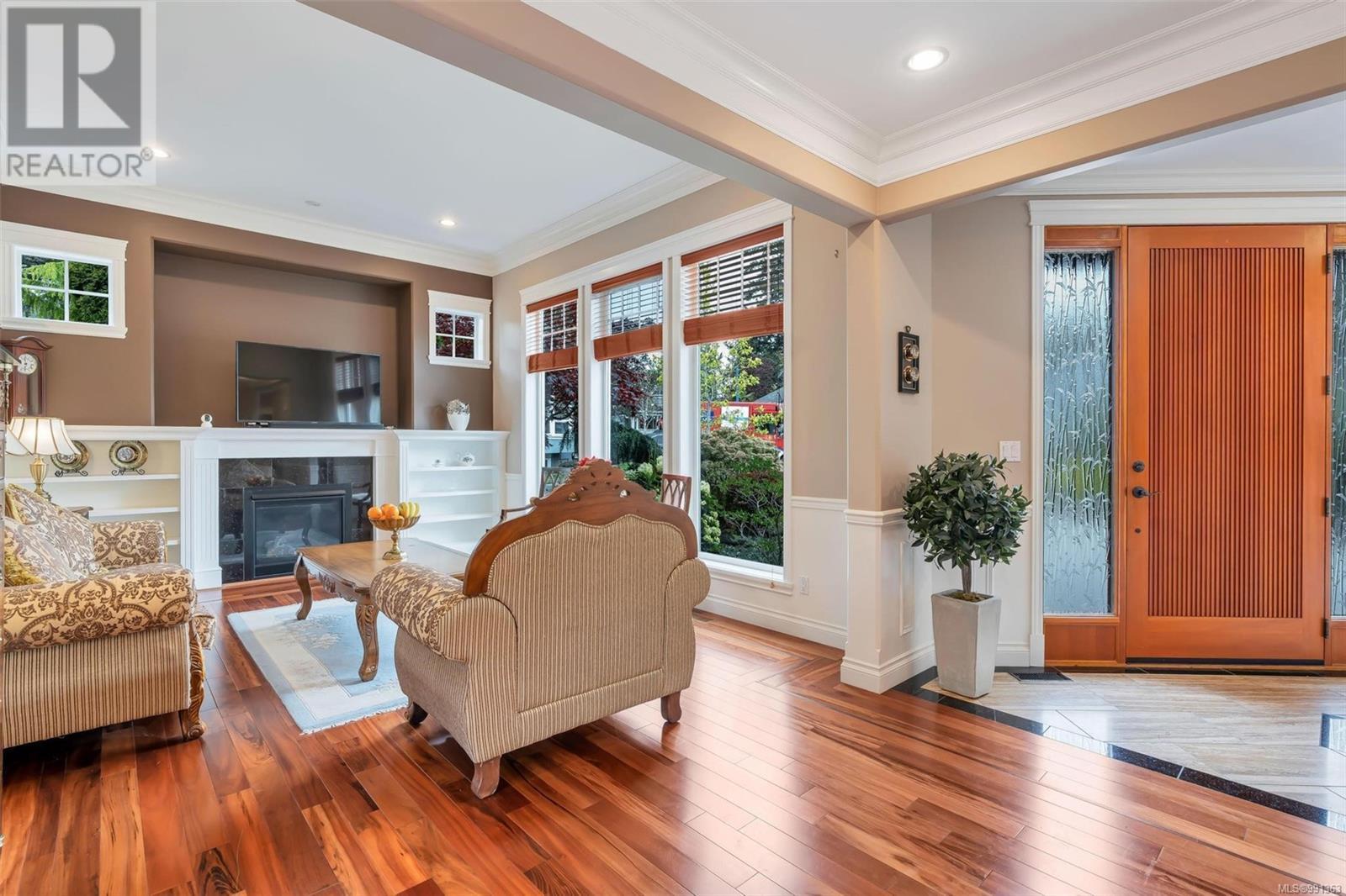 Property at 1705 De Sousa Pl image 4