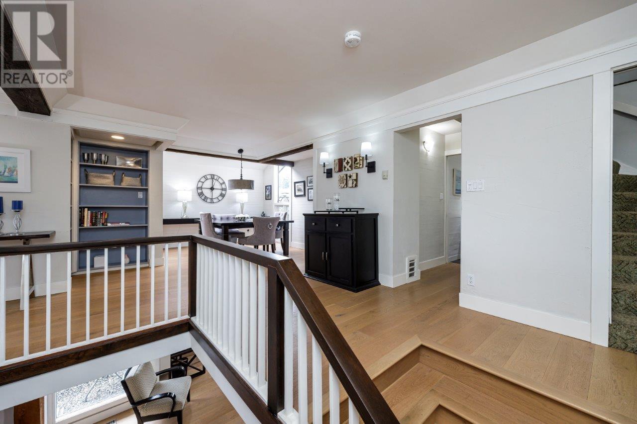 3003 Fromme Road, North Vancouver, British Columbia  V7K 2C8 - Photo 10 - R2975397