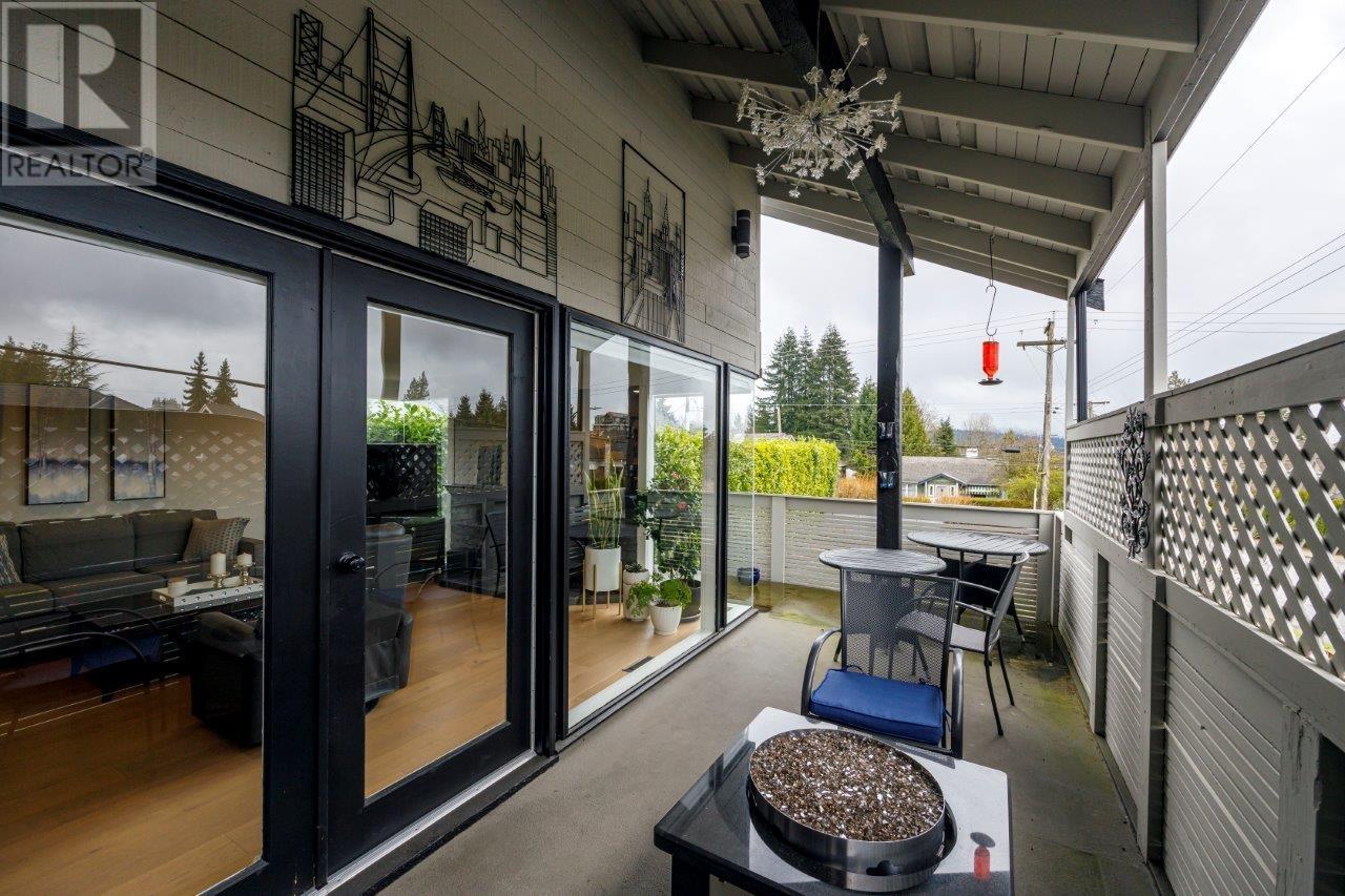 3003 Fromme Road, North Vancouver, British Columbia  V7K 2C8 - Photo 34 - R2975397