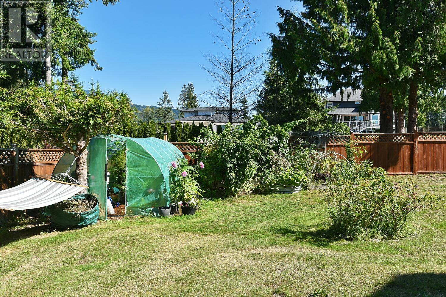 1464 Sunset Place, Gibsons, British Columbia  V0N 1V5 - Photo 26 - R2975415