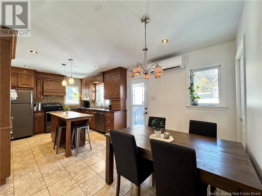 Property at 70 Ordonnance Avenue image 5