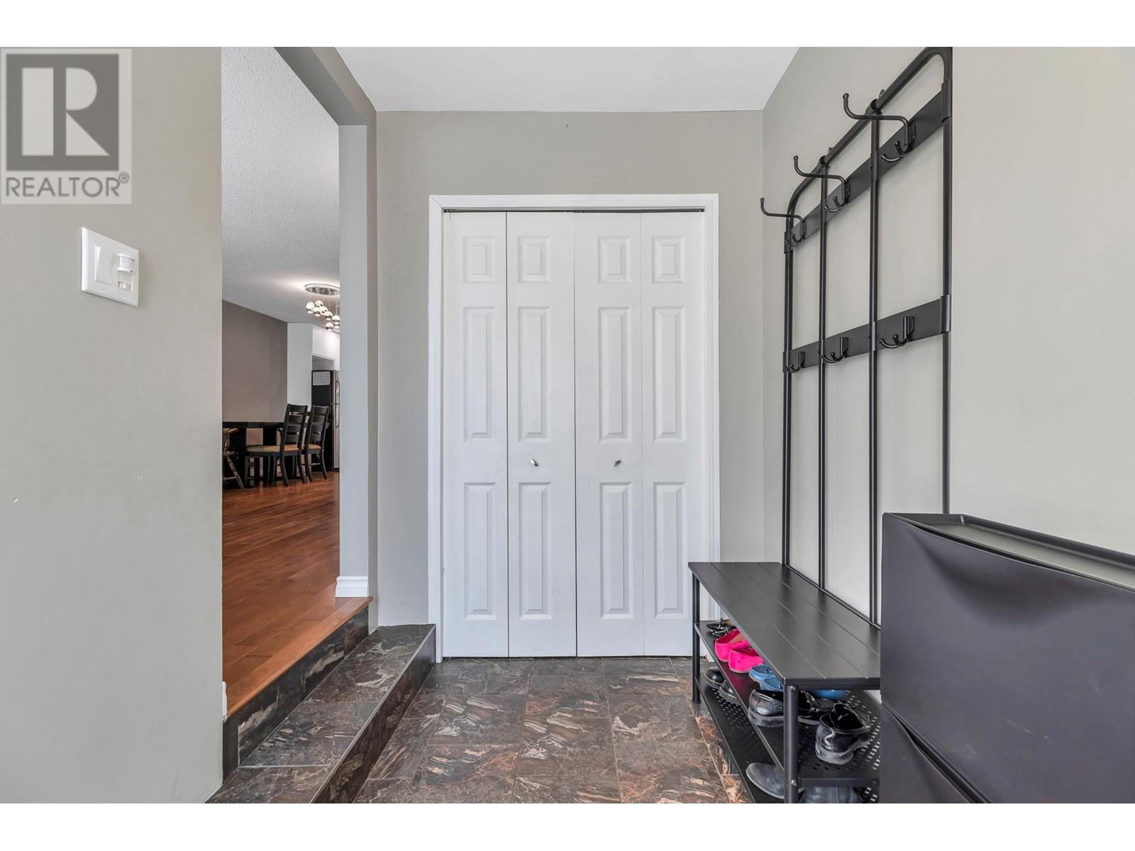 1232 Bluff Drive, Coquitlam, British Columbia  V3E 1C1 - Photo 4 - R2965816