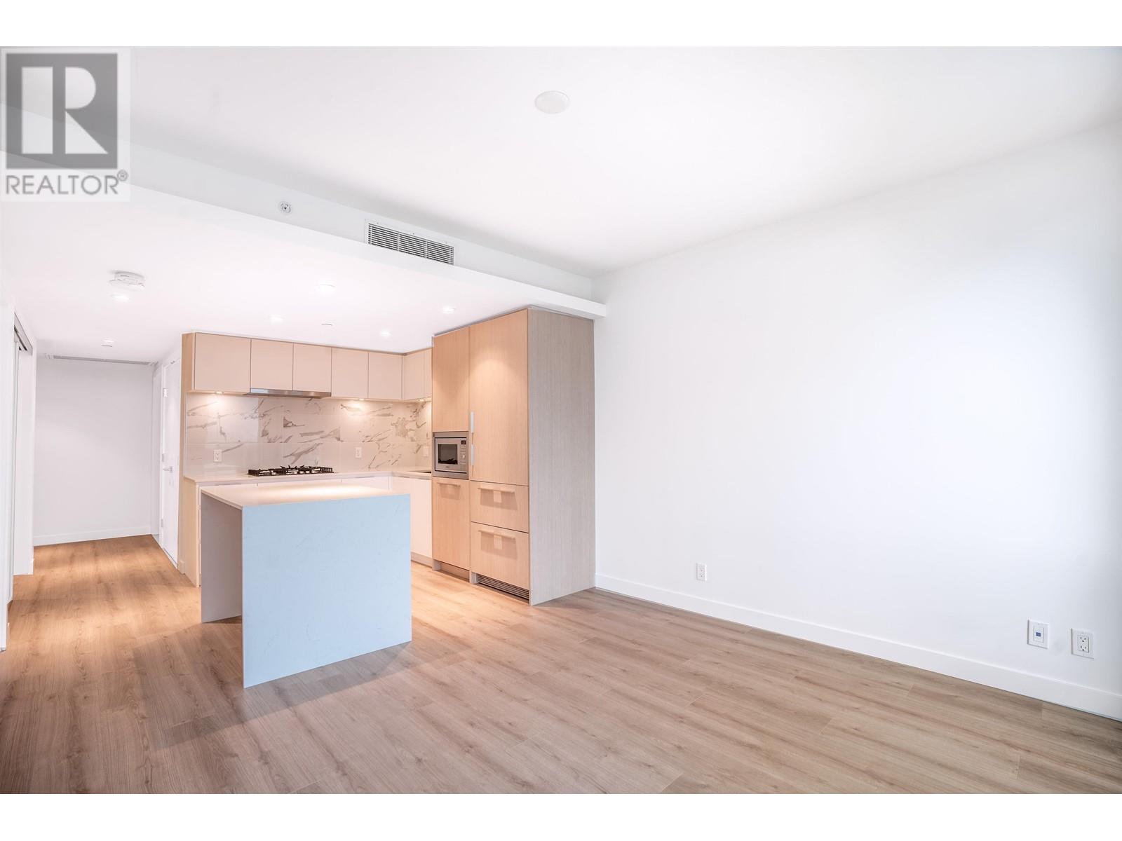 1705 1500 Fern Street, North Vancouver, British Columbia  V7J 0E6 - Photo 3 - R2975376