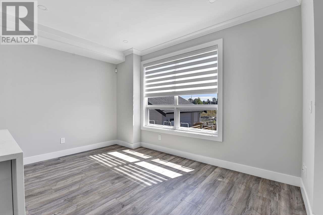 1118 Roma Avenue, New Westminster, British Columbia  V3M 0M4 - Photo 9 - R2974246