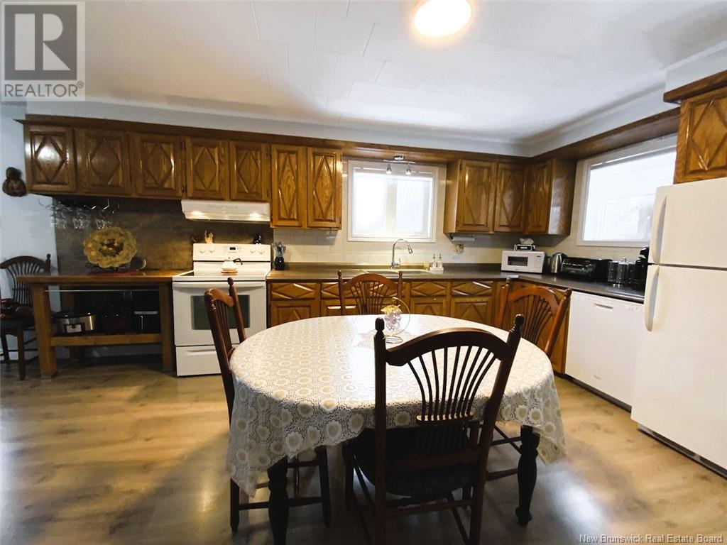 Property at 10 J.-Gaspard-Boucher Avenue image 3