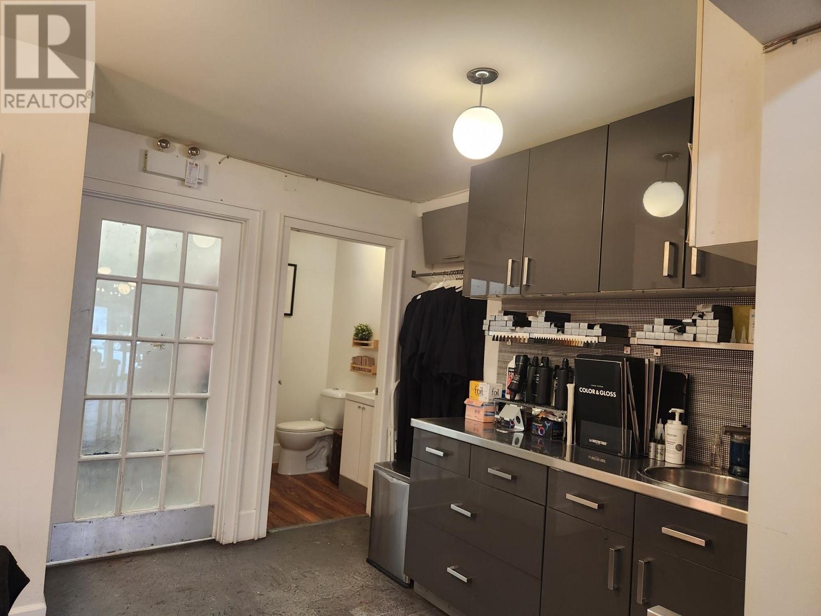 11587 Confidential, Vancouver, British Columbia  V0V 0V0 - Photo 11 - C8067303