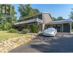 11807 LOYALIST PARKWAY, Prince Edward County, Ontario