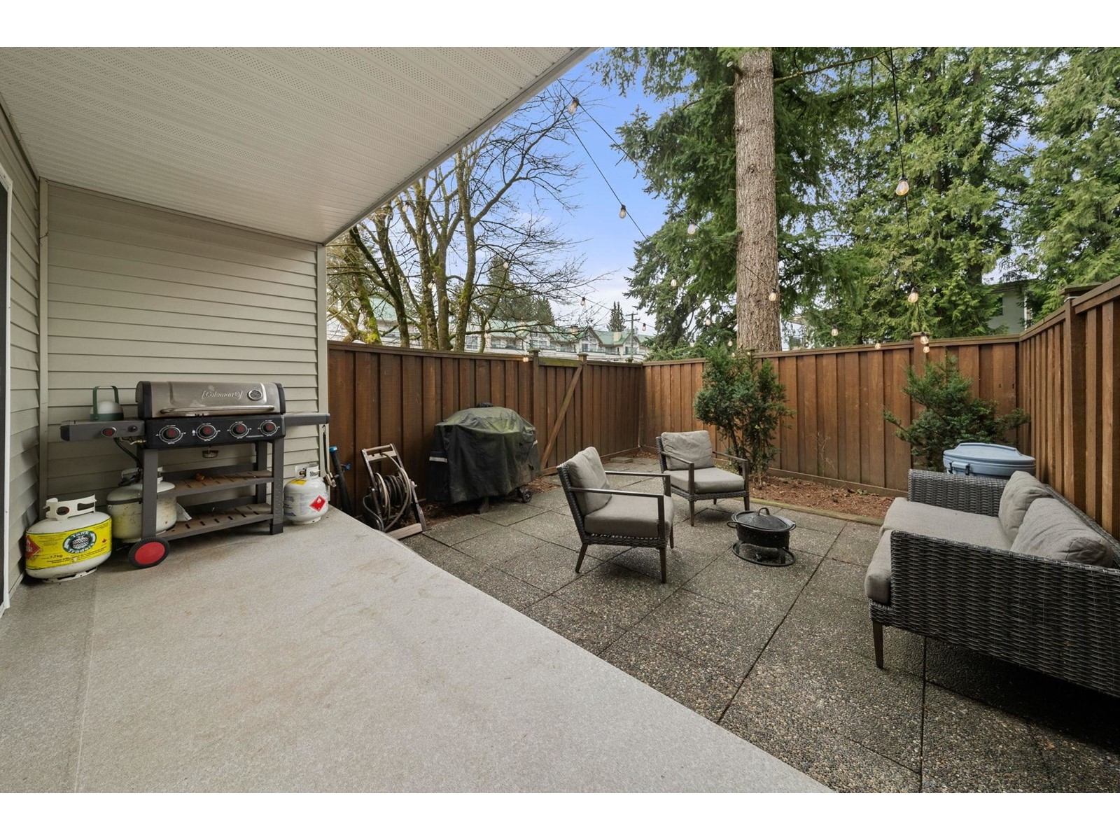 Property at 1 33293 E BOURQUIN CRESCENT image 5