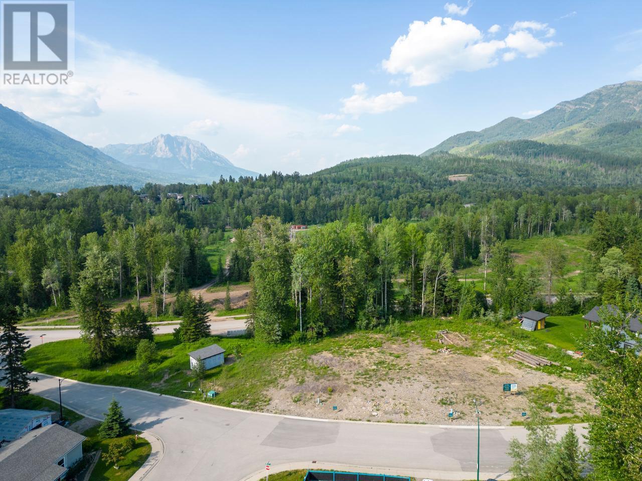111 WHITETAIL Drive, fernie, British Columbia
