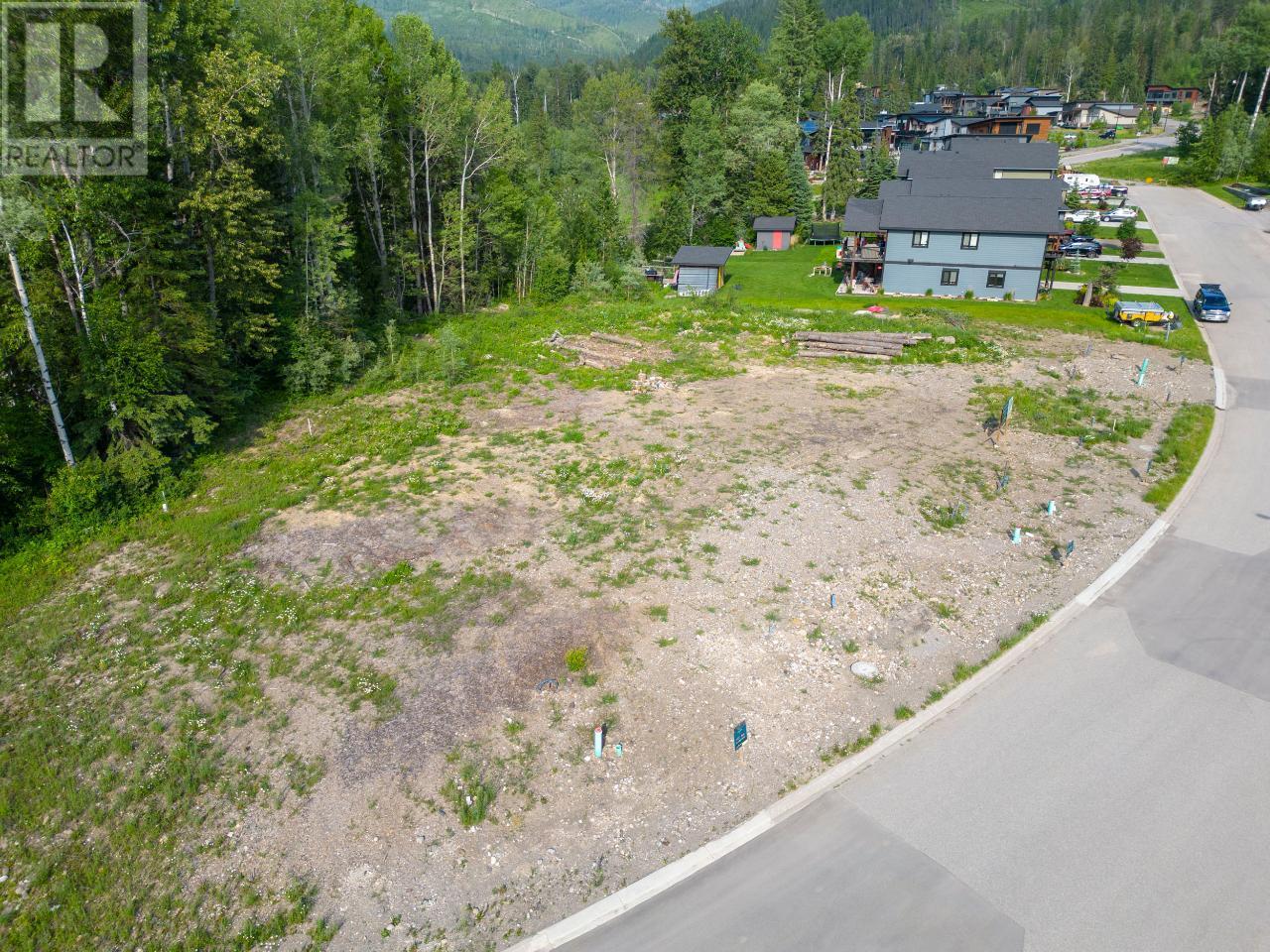 111 Whitetail Drive, Fernie, British Columbia  V0B 1M1 - Photo 35 - 10338267