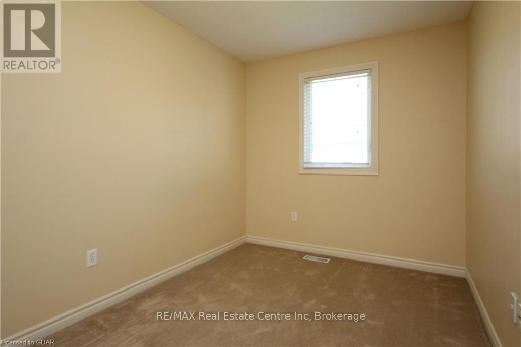 4 - 30 Vaughan Street, Guelph, Ontario  N1G 0B6 - Photo 17 - X12010478