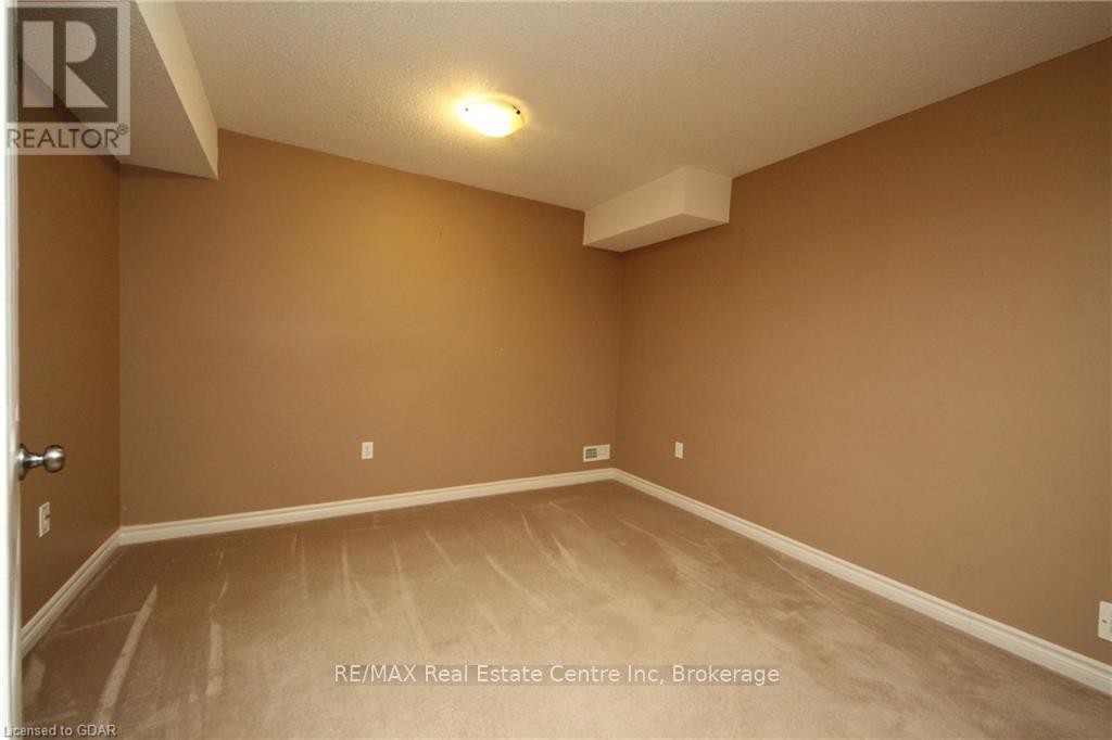 4 - 30 Vaughan Street, Guelph, Ontario  N1G 0B6 - Photo 21 - X12010478