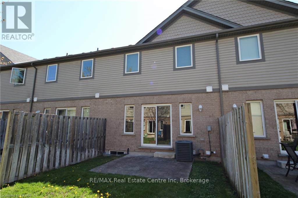 4 - 30 Vaughan Street, Guelph, Ontario  N1G 0B6 - Photo 27 - X12010478