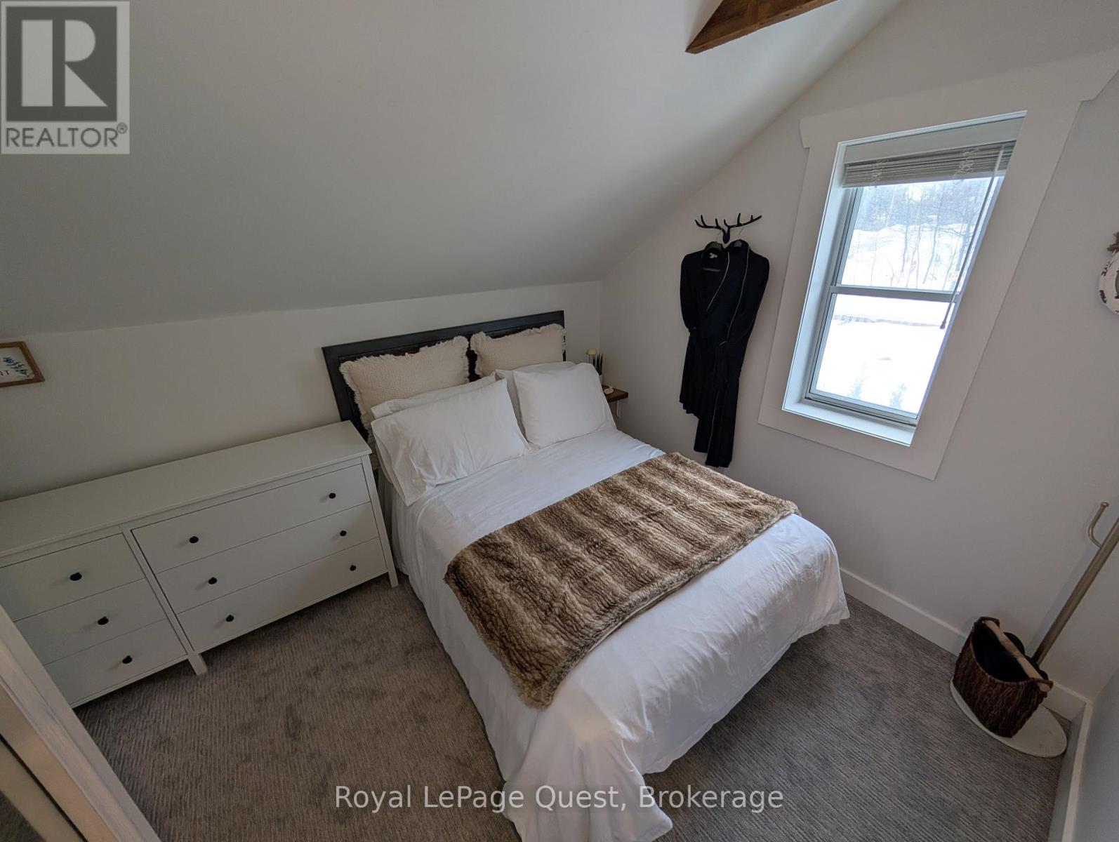347 Balm Beach Road, Tiny, Ontario  L0L 2J0 - Photo 20 - S12010521