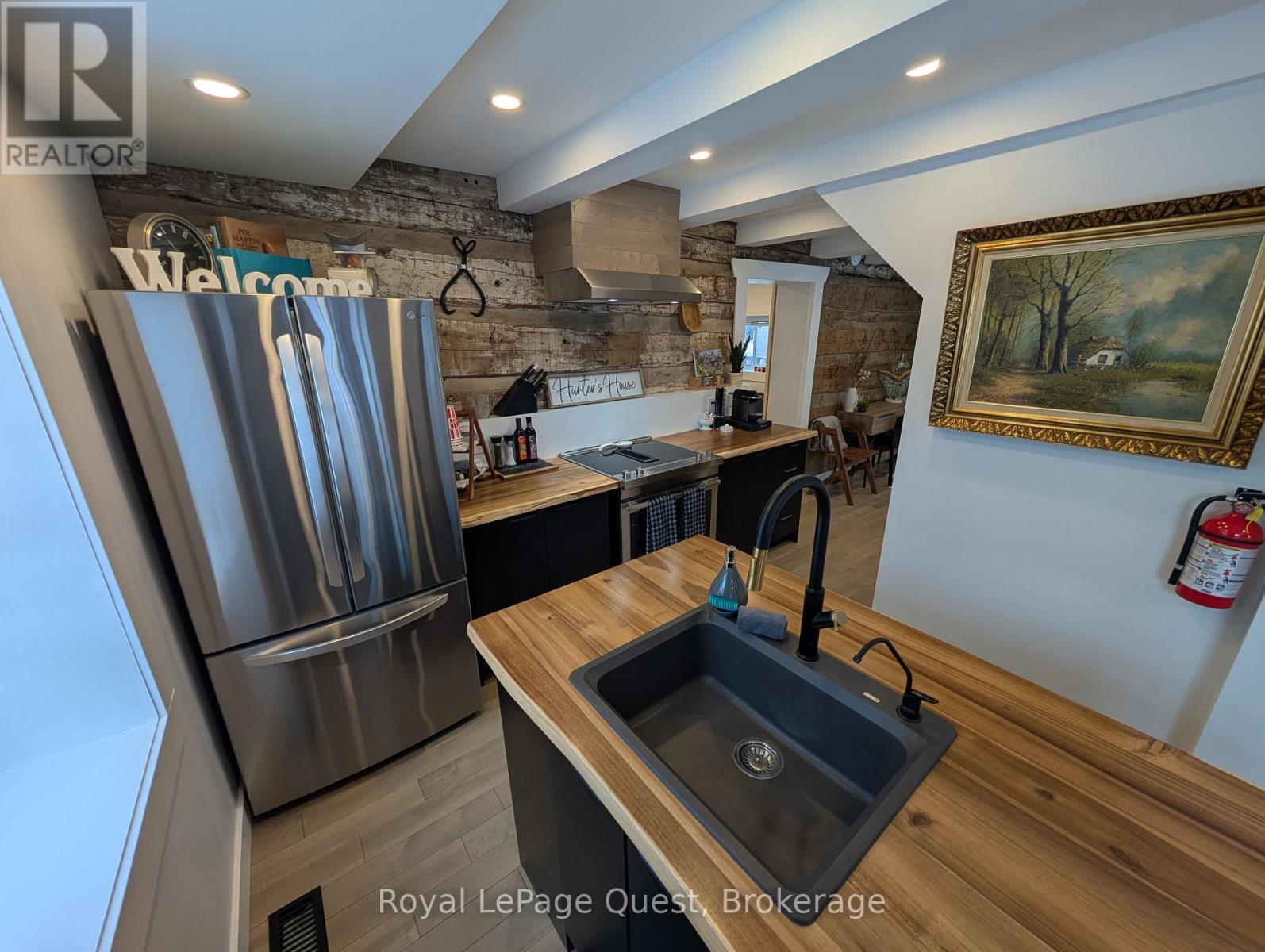 347 Balm Beach Road, Tiny, Ontario  L0L 2J0 - Photo 7 - S12010521