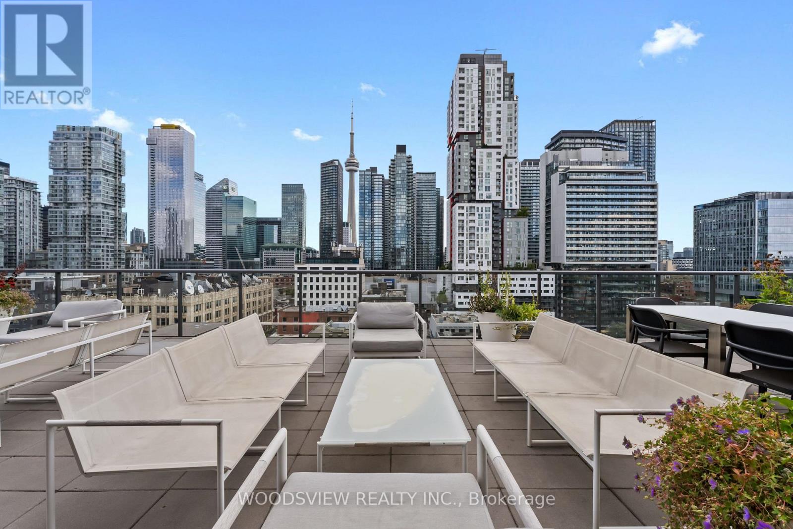 705 - 15 Beverley Street, Toronto, Ontario  M5T 0B3 - Photo 11 - C12010464