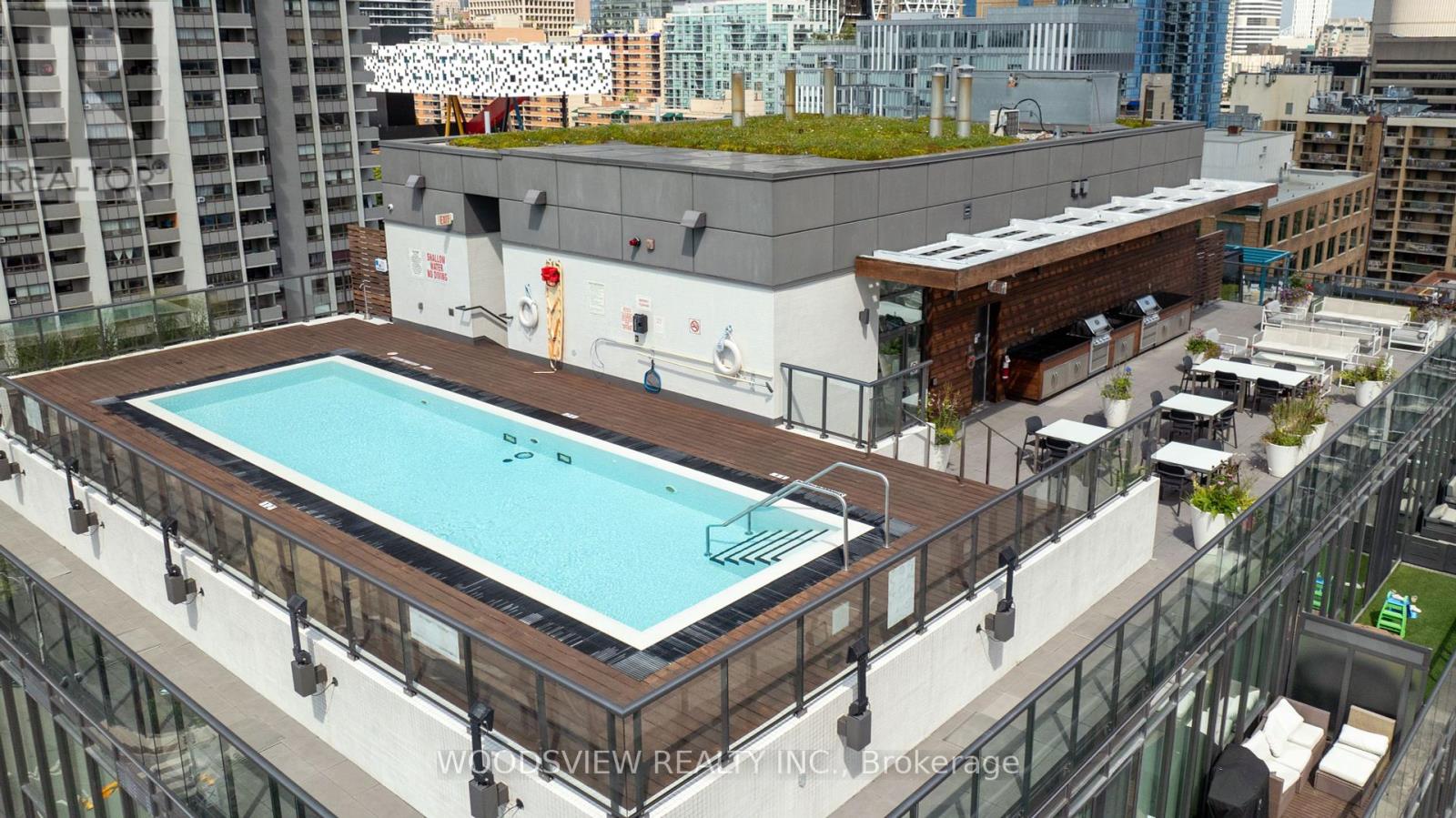705 - 15 Beverley Street, Toronto, Ontario  M5T 0B3 - Photo 12 - C12010464