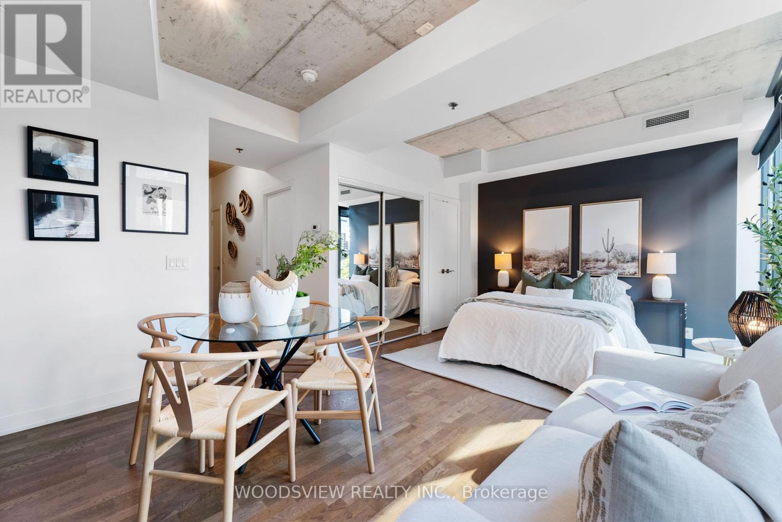 705 - 15 Beverley Street, Toronto, Ontario  M5T 0B3 - Photo 8 - C12010464