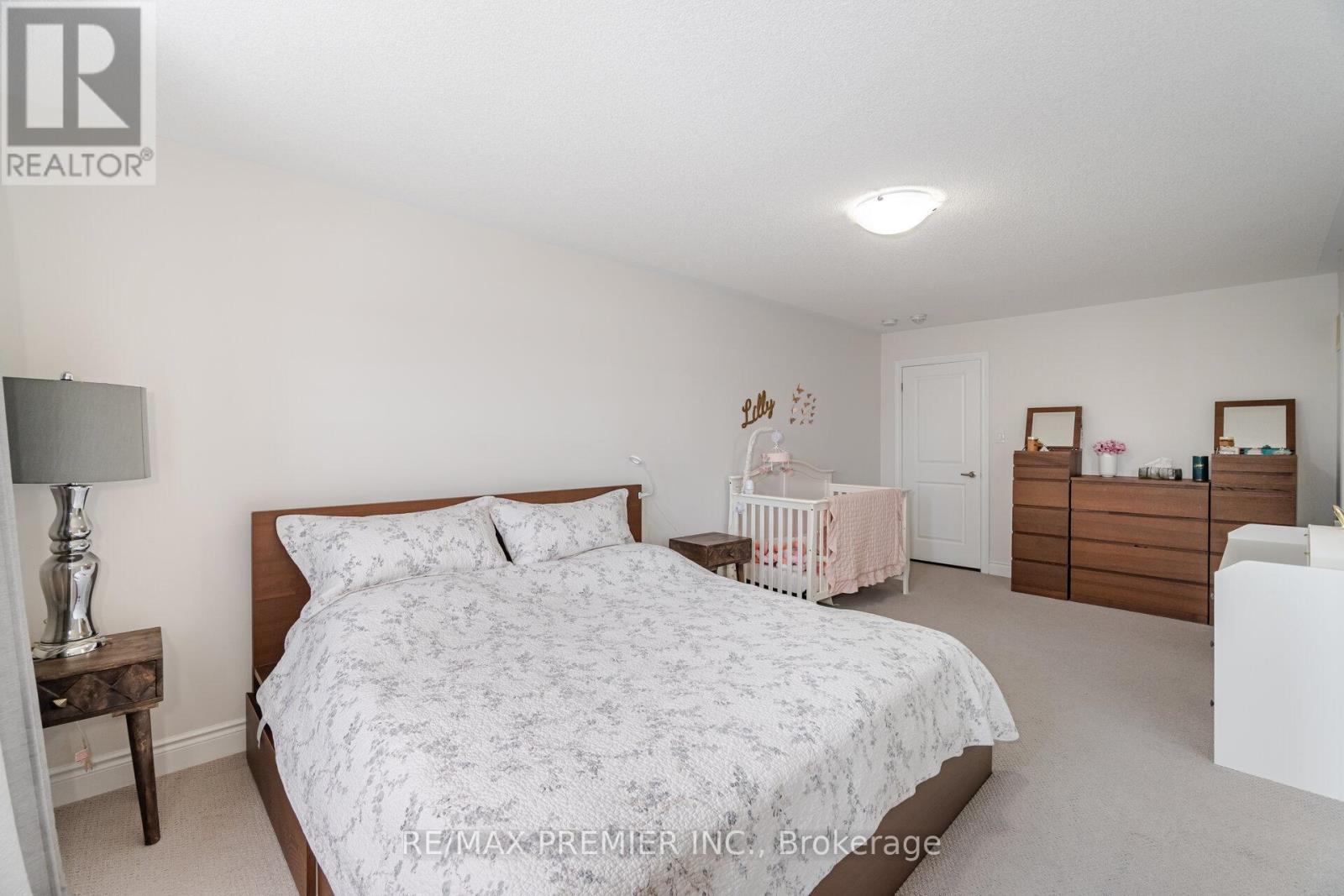 2 Zenith Avenue, Vaughan, Ontario  L4H 4K9 - Photo 19 - N12010572