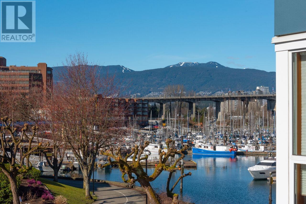 301 1502 Island Park Walk, Vancouver, British Columbia  V6H 3Z8 - Photo 10 - R2972558