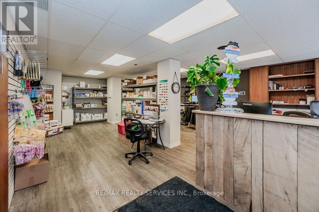 3590 Lobsinger Line, Woolwich, Ontario  N0B 2M0 - Photo 3 - X12010534