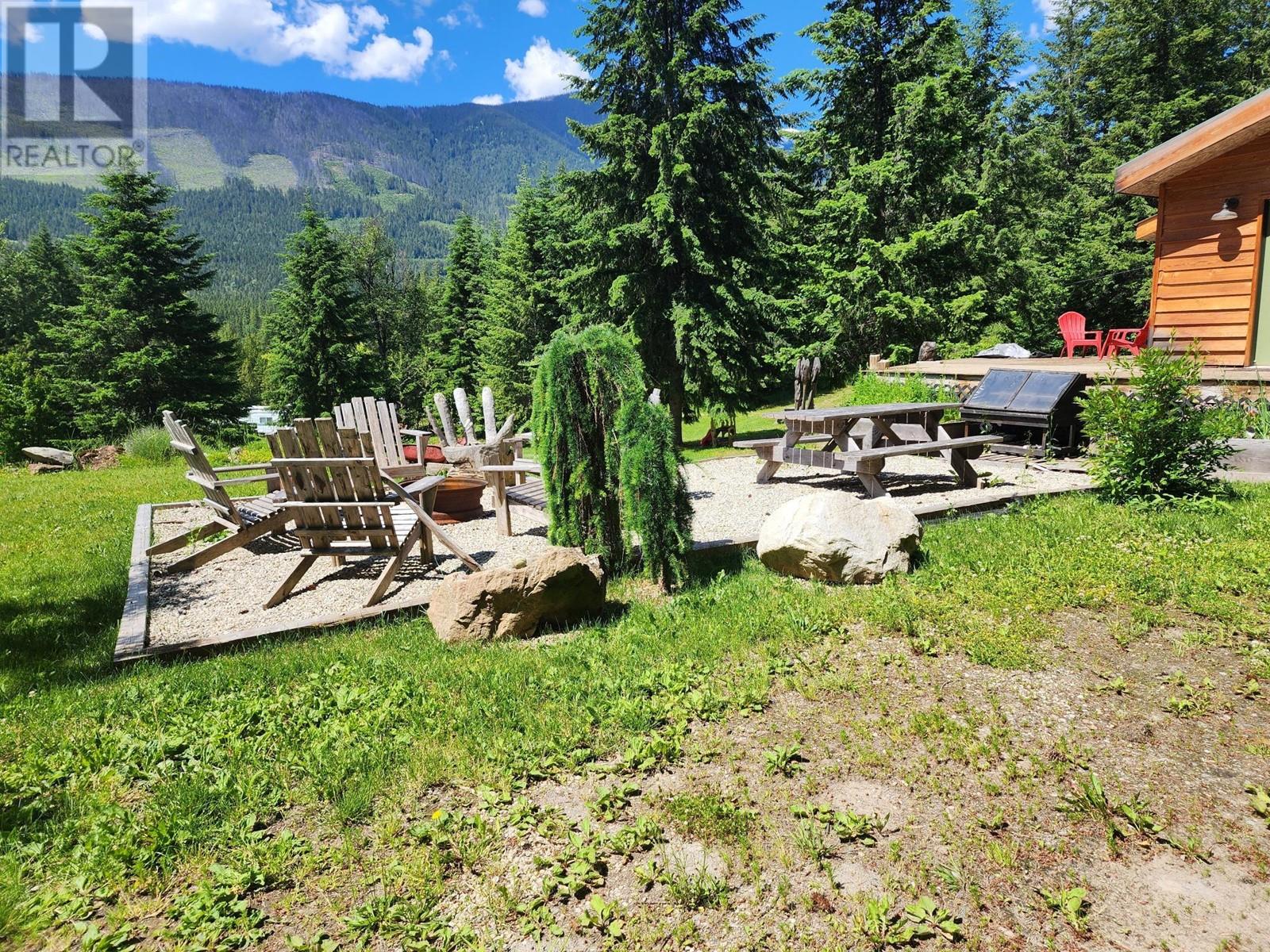 4675 6 Highway, Hills, British Columbia  V0G 1S0 - Photo 6 - 2476465