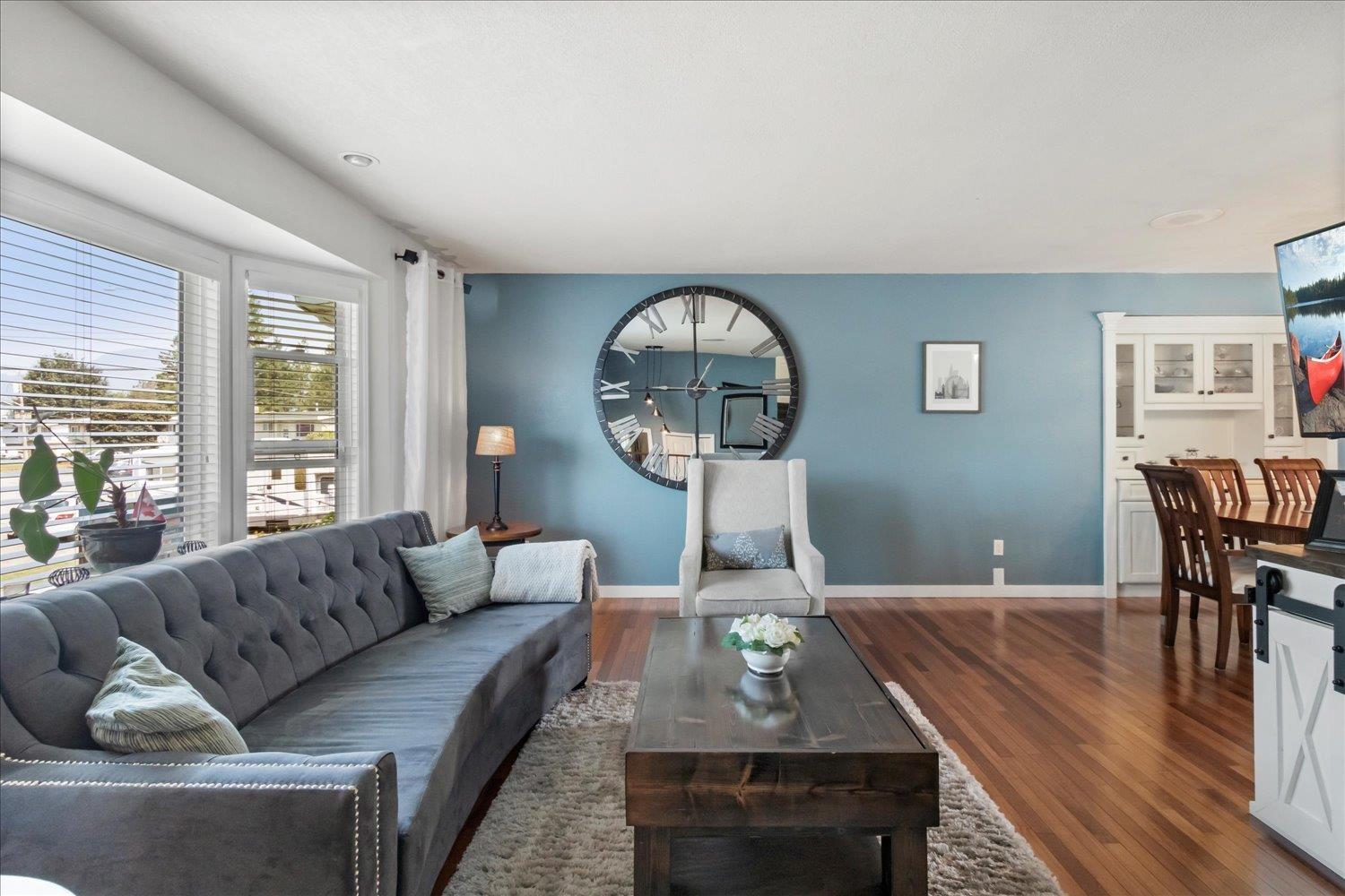 Property at 10052 DUBLIN DRIVE image 3