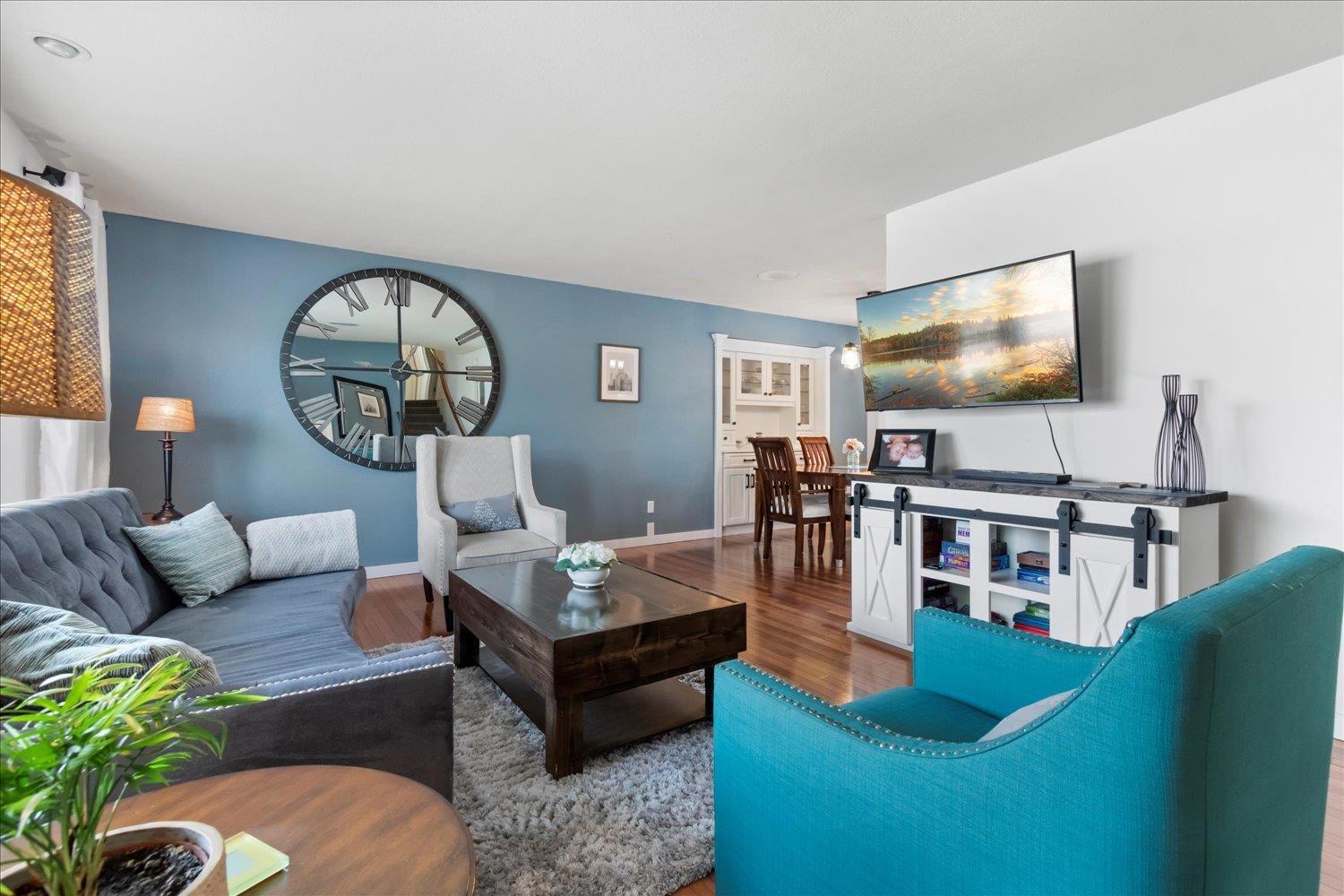 Property at 10052 DUBLIN DRIVE image 4