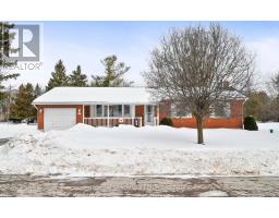 209 HILLVIEW DRIVE, Smith-Ennismore-Lakefield, Ontario