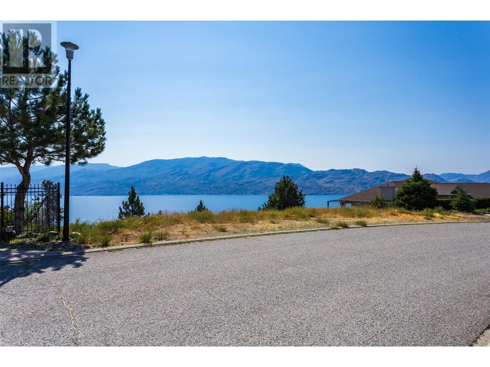 5157 Morrison Crescent, Peachland, British Columbia  V0H 1X2 - Photo 7 - 10337600
