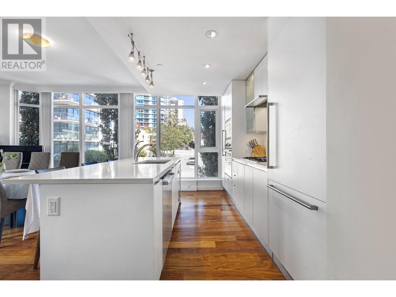 Property at 199 VICTORY SHIP WAY image 2