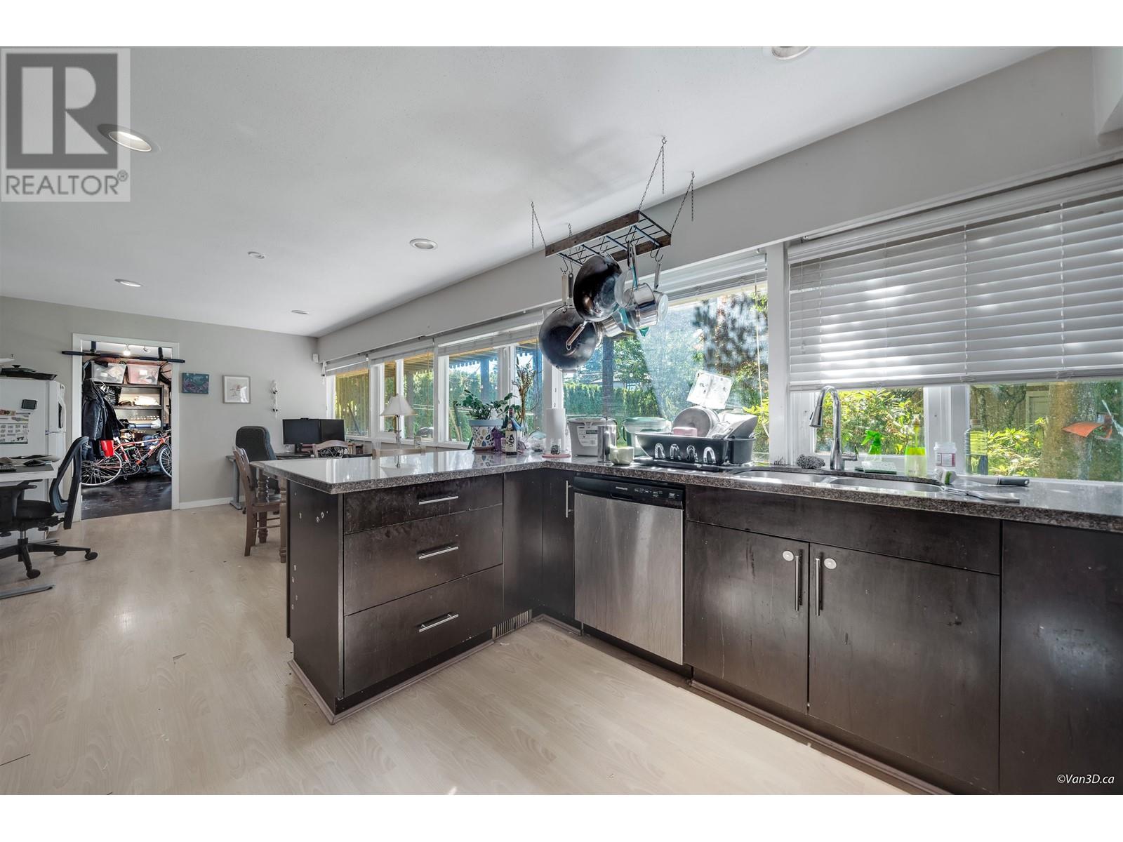 6891 Heather Street, Vancouver, British Columbia  V6P 3P5 - Photo 10 - R2975456