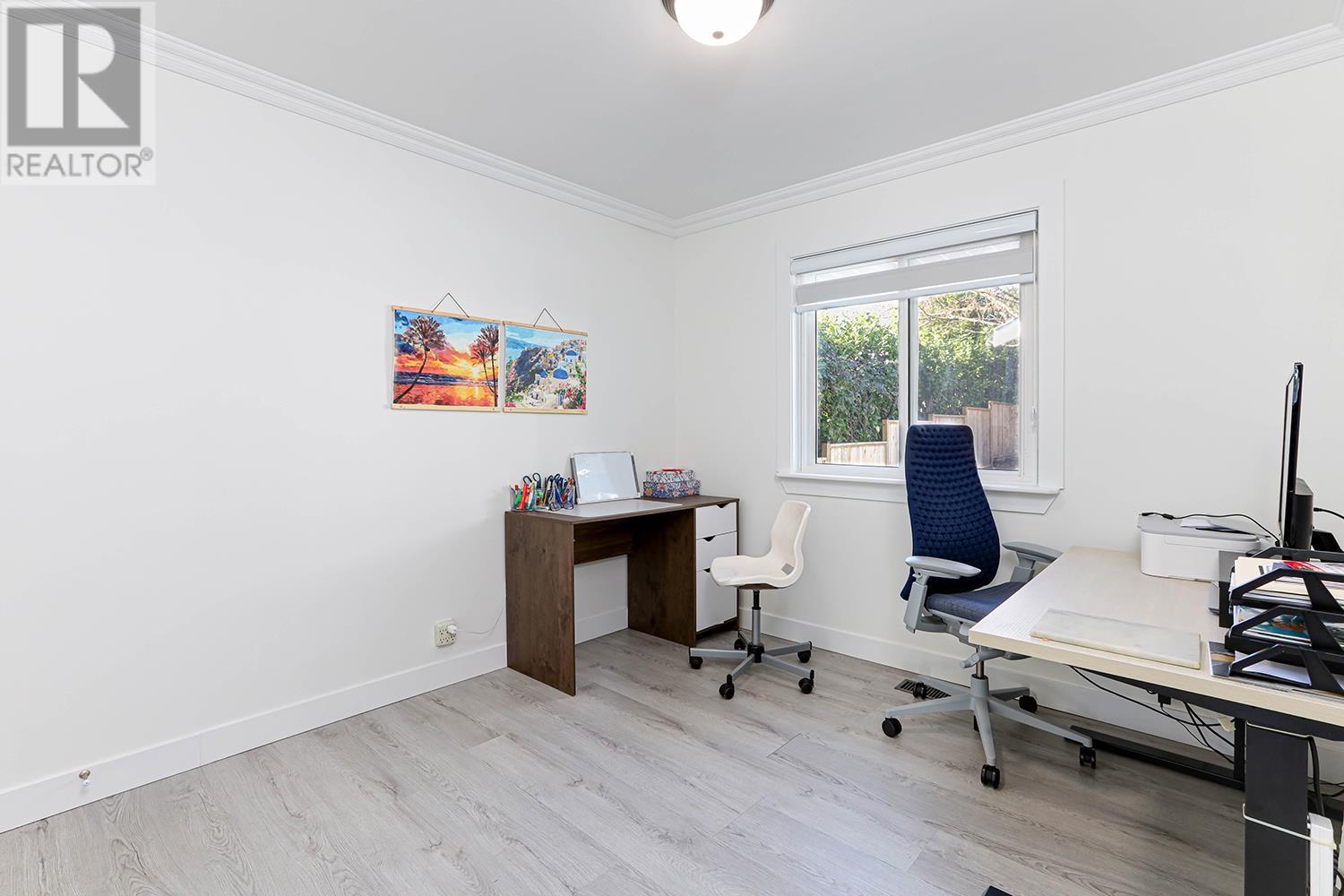 4254 Caddy Road, North Vancouver, British Columbia  V7G 1B7 - Photo 23 - R2975492