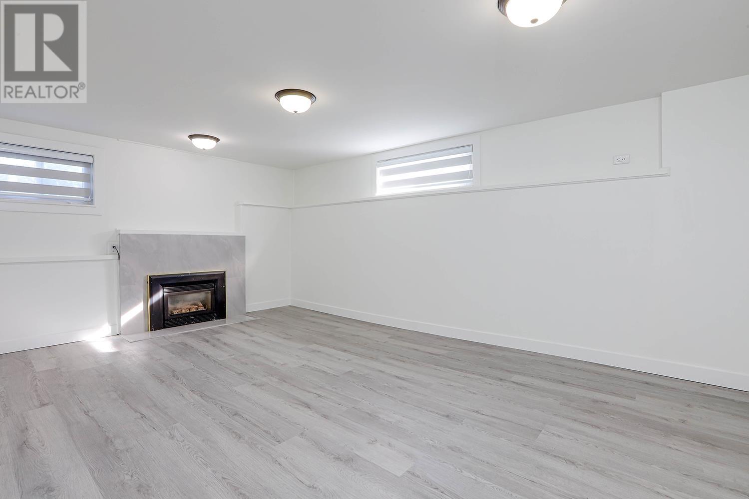 4254 Caddy Road, North Vancouver, British Columbia  V7G 1B7 - Photo 29 - R2975492