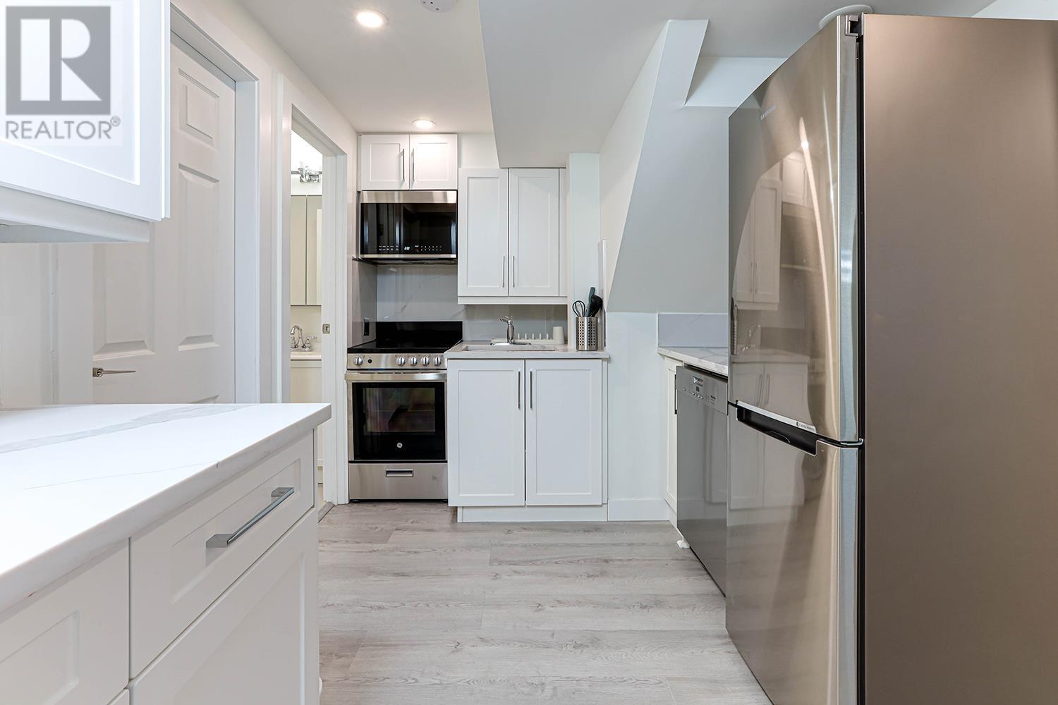 4254 Caddy Road, North Vancouver, British Columbia  V7G 1B7 - Photo 30 - R2975492