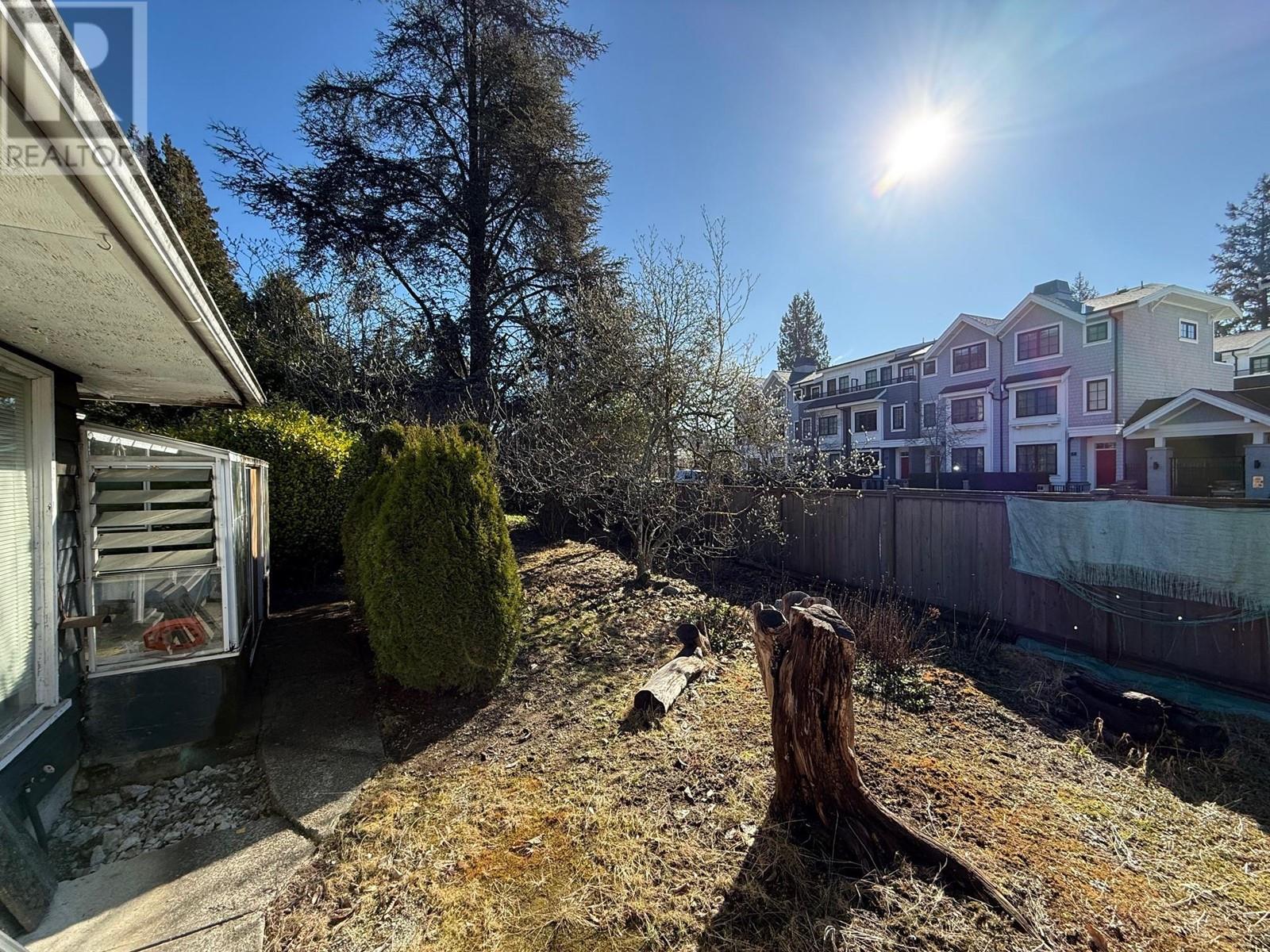 1116 Ridgewood Drive, North Vancouver, British Columbia  V7R 1J3 - Photo 8 - R2975501