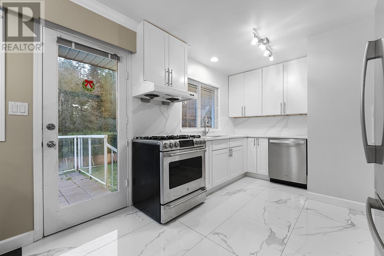 9248 General Currie Road, Richmond, British Columbia  V6Y 1M6 - Photo 12 - R2975463