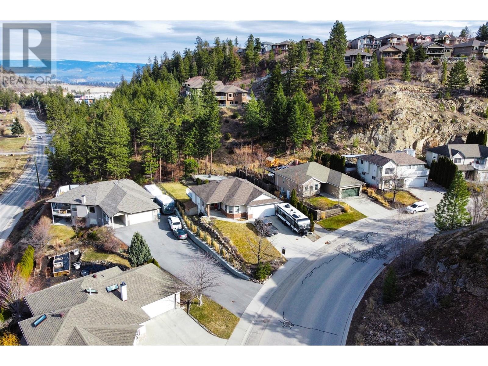 2484 Shannon View Drive West Kelowna, BC V4T2T3_62