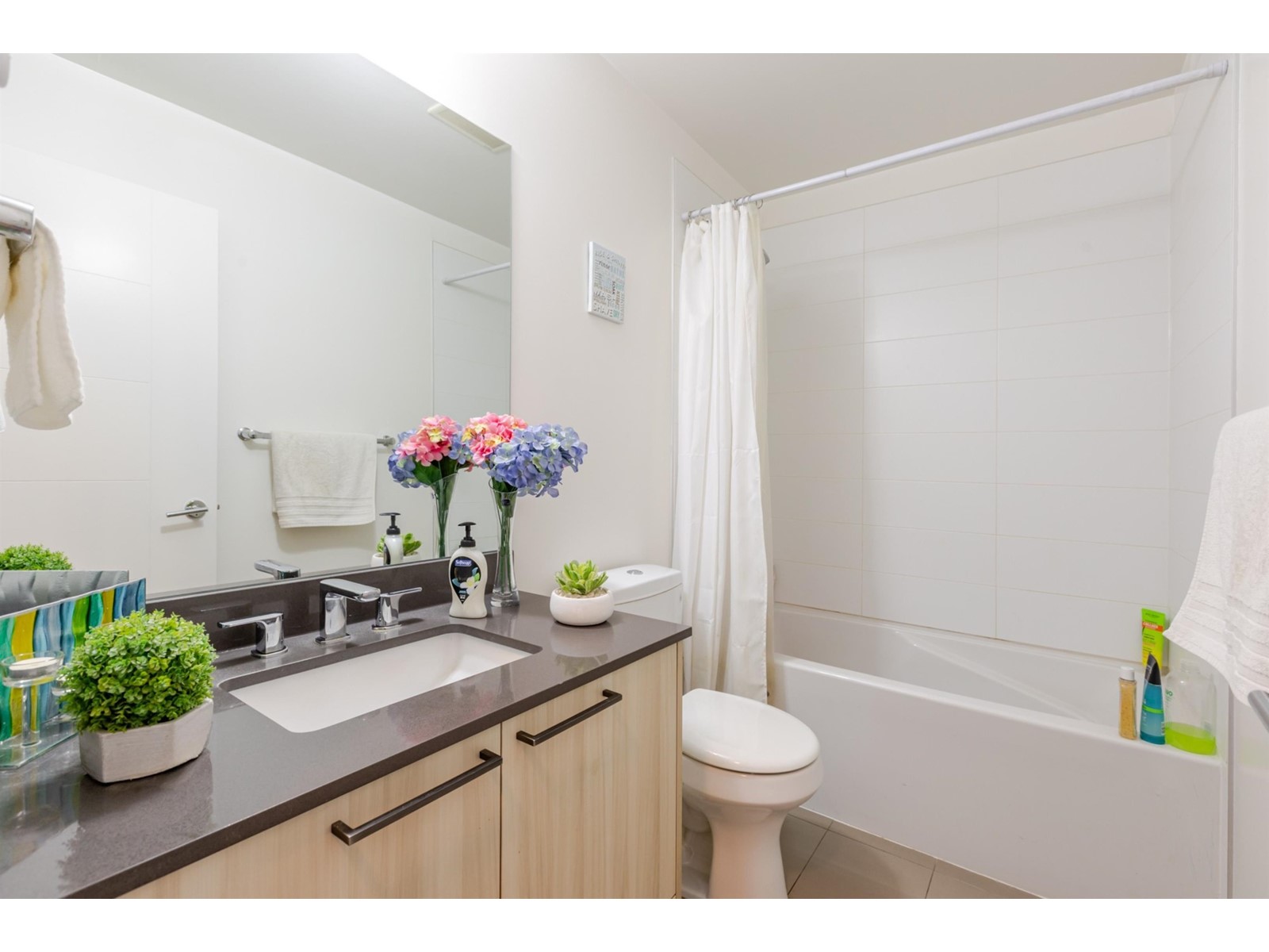 303 15628 104 Avenue, Surrey, British Columbia  V4N 2J3 - Photo 21 - R2973169
