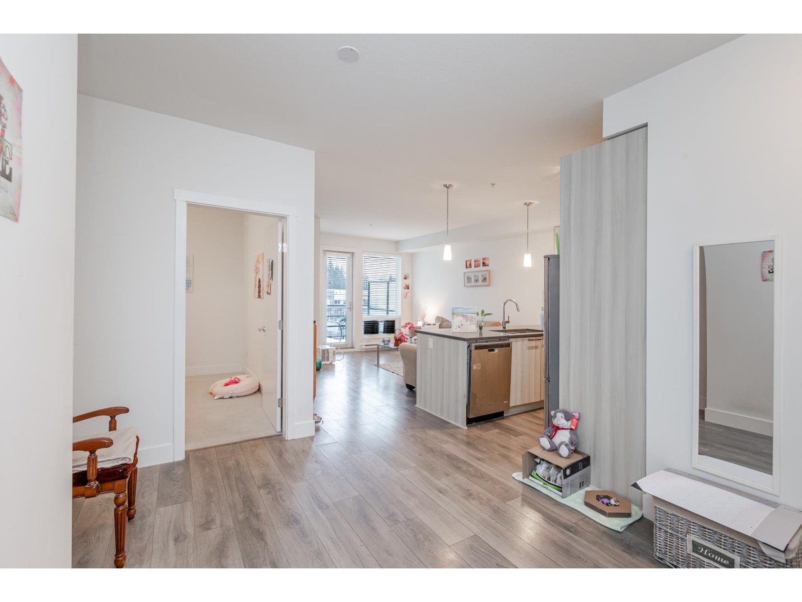 303 15628 104 Avenue, Surrey, British Columbia  V4N 2J3 - Photo 8 - R2973169